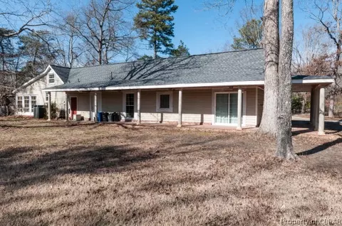 7764 Beaver Dr, Gloucester, VA 23061 photo 4