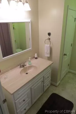 7182 Jeffrey Dr, Gloucester, VA 23061 photo 17