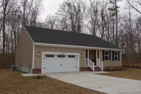 7182 Jeffrey Dr, Gloucester, VA 23061 photo 1