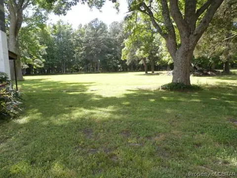 5500 Ware Neck Rd, Gloucester, VA 23061 photo 13