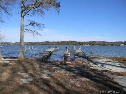 8212 Riverview Dr, Gloucester, VA 23061 photo 15