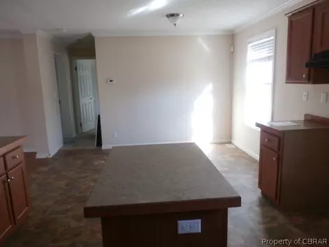 10443 Freewelcome Ln, Dutton, VA 23050 photo 8