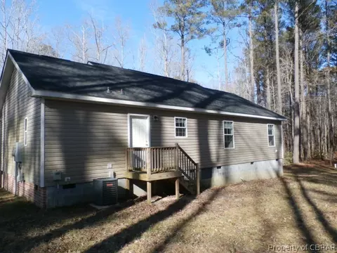 10443 Freewelcome Ln, Dutton, VA 23050 photo 9