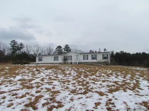 4682 Pampa Rd, Gloucester, VA 23061 photo 2