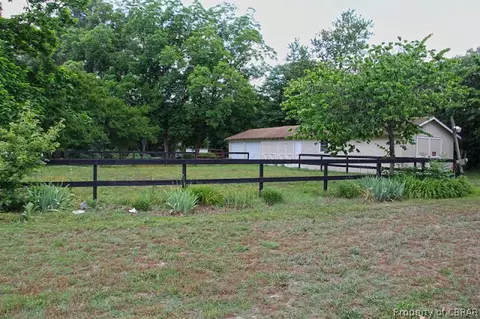 5018 Weaver Ln, Gloucester, VA 23061 photo 27