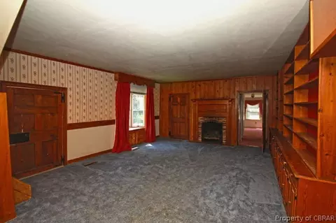 5018 Weaver Ln, Gloucester, VA 23061 photo 9
