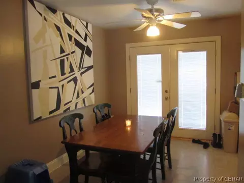 1956 Hayes Rd, Gloucester Point, VA 23062 photo 6
