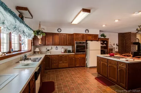 11269 Water View Pl, Gloucester, VA 23061 photo 12