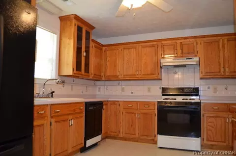 10050 Skillman Ln, Gloucester, VA 23061 photo 34
