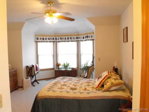 2573 Wright Rd, Saluda, VA 23149 photo 6