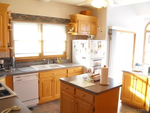2573 Wright Rd, Saluda, VA 23149 photo 13