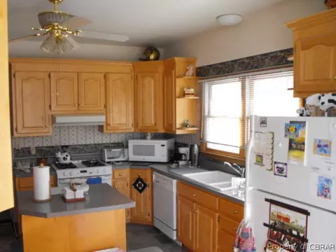 2573 Wright Rd, Saluda, VA 23149 photo 12