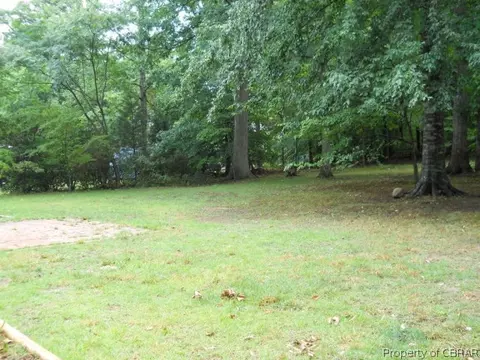 122 Braddock Rd, Williamsburg, VA 23185 photo 13