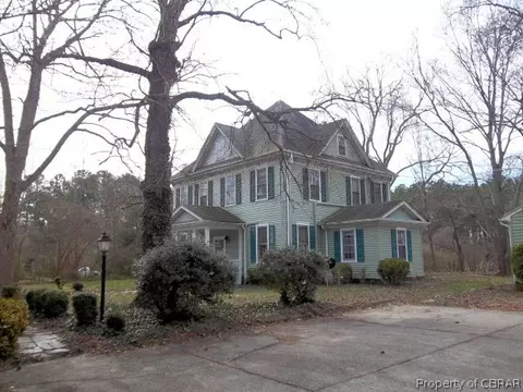 642 General Puller Hwy, Saluda, VA 23149 photo 3