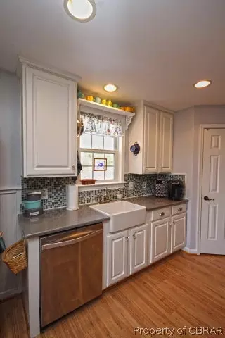 2735 Shell Rd, Gloucester, VA 23061 photo 10