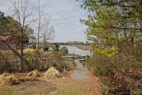 2735 Shell Rd, Gloucester, VA 23061 photo 24