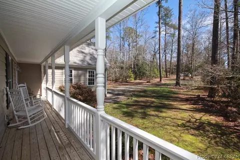 2735 Shell Rd, Gloucester, VA 23061 photo 2