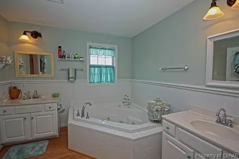 2735 Shell Rd, Gloucester, VA 23061 photo 14