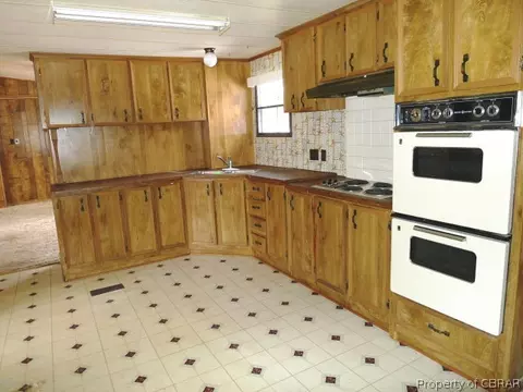 6397 Belroi Rd, Gloucester, VA 23061 photo 2