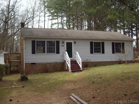 6480 Meadow Dr, Gloucester, VA 23061 photo 1