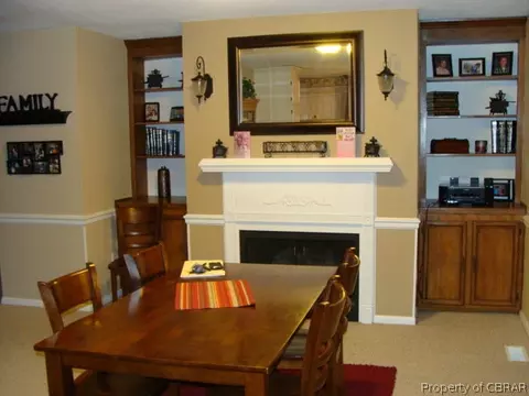 1863 Highland Dr, Gloucester Point, VA 23062 photo 6