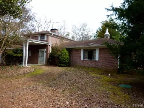 303 Berkeley Forest Rd, Weems, VA 22576 photo 8