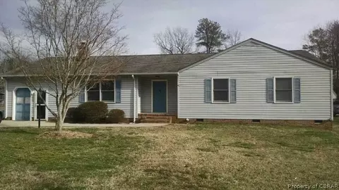 5730 Turtle Dr, Gloucester, VA 23061 photo 1