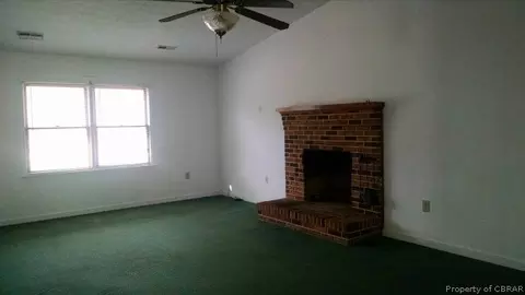 5730 Turtle Dr, Gloucester, VA 23061 photo 2