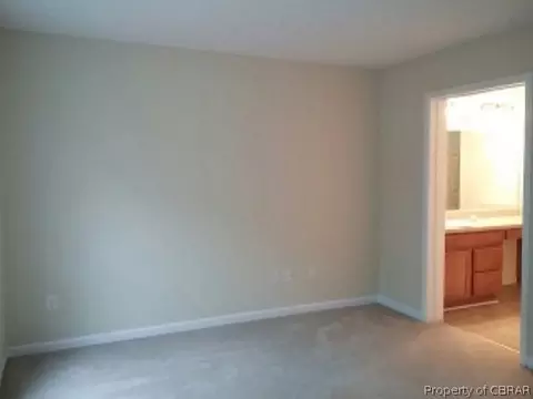 9386 Sheldon Ln, Gloucester, VA 23061 photo 17