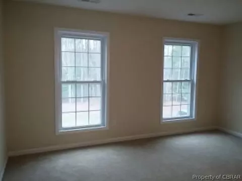 9386 Sheldon Ln, Gloucester, VA 23061 photo 16
