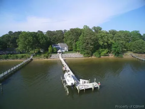 526 Yankee Point Rd, Lancaster, VA 22503 photo 10