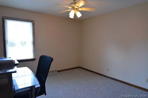 7035 Potter Ln, Gloucester, VA 23061 photo 17