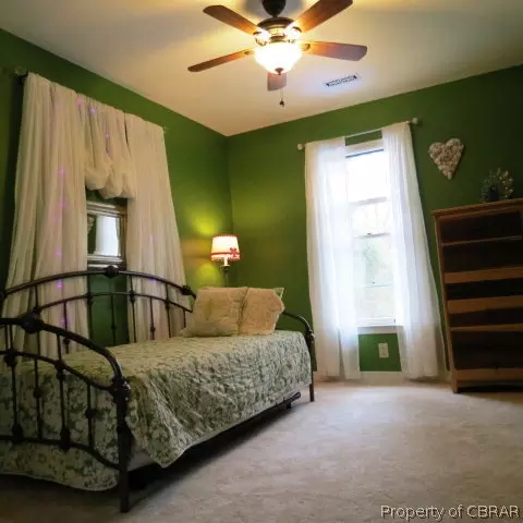 7406 Battery Dr, Gloucester Point, VA 23062 photo 10