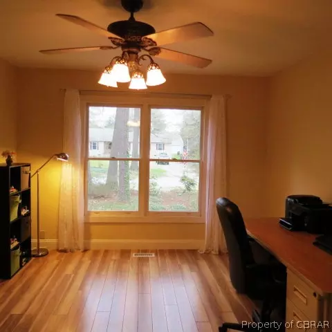 7406 Battery Dr, Gloucester Point, VA 23062 photo 7