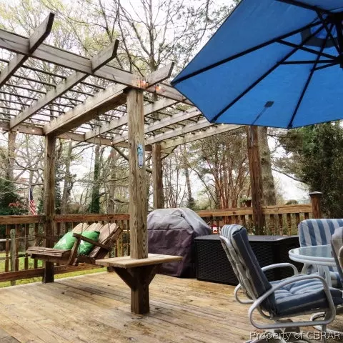 7406 Battery Dr, Gloucester Point, VA 23062 photo 13