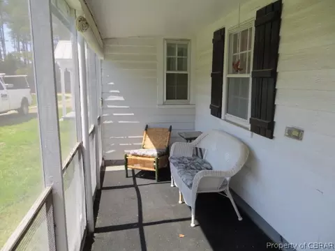 173 Piney Point Rd, Onemo, VA 23130 photo 3