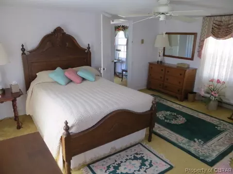 173 Piney Point Rd, Onemo, VA 23130 photo 9