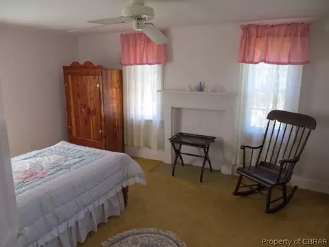 173 Piney Point Rd, Onemo, VA 23130 photo 10