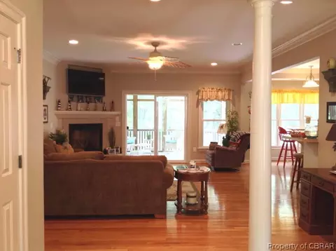 15400 Two Rivers Trl, Lanexa, VA 23089 photo 9