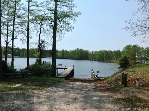 15400 Two Rivers Trl, Lanexa, VA 23089 photo 5