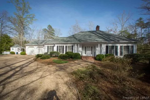 185 Walden Dr, Weems, VA 22576 photo 26