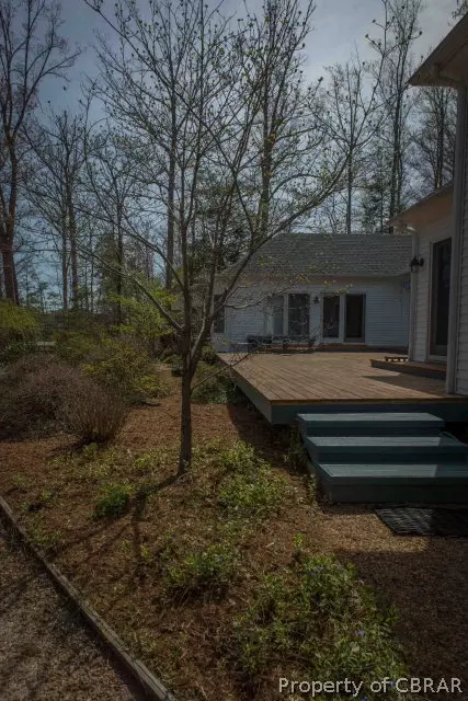 185 Walden Dr, Weems, VA 22576 photo 18
