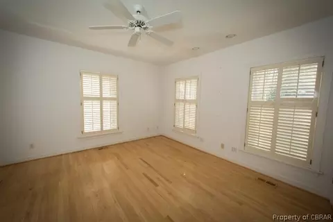 185 Walden Dr, Weems, VA 22576 photo 13
