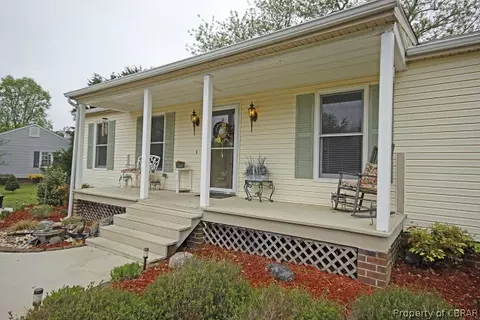 7862 Cedar Springs Dr, Gloucester, VA 23061 photo 2