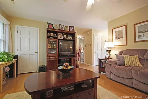 7862 Cedar Springs Dr, Gloucester, VA 23061 photo 6