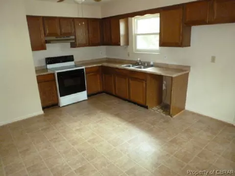 4523 Hickory Fork Rd, Gloucester, VA 23061 photo 5