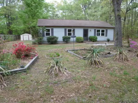4523 Hickory Fork Rd, Gloucester, VA 23061 photo 1