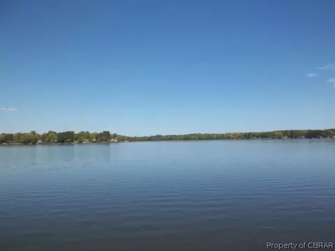 12153 Roane Ave, Gloucester, VA 23061 photo 12