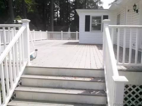 156 Watson Lndg, Saluda, VA 23149 photo 2