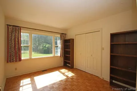 11616 Parnassus Ln, Gloucester, VA 23061 photo 17